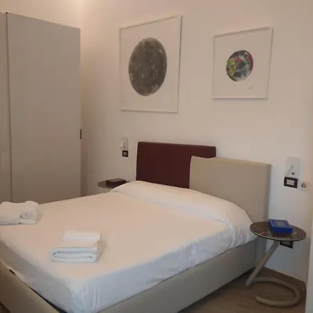 Neruda Chic House Vomero Apartament